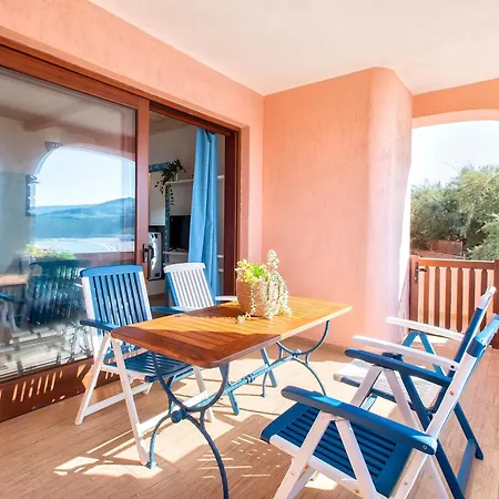 Ferienhaus Mare Fuori Isola Rossa (Sassari)